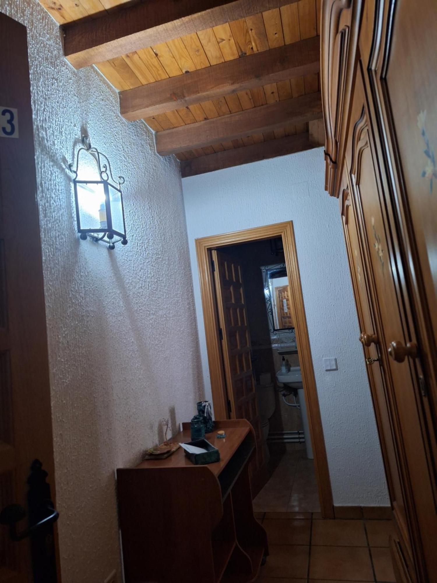 Hostal El Patio Restaurante San Bartolomé de Pinares Екстериор снимка